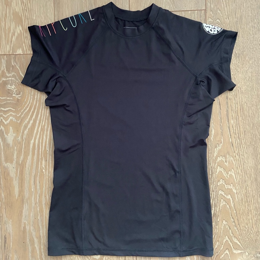 Rip Curl Rashguard (kids XL, women’s small)
